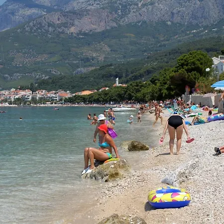 Apartments&rooms With Parking Space Tucepi, Makarska - 5263 Pensjonat