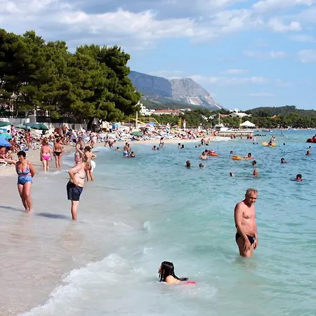 Apartments&rooms With Parking Space Tucepi, Makarska - 5263 Tučepi
