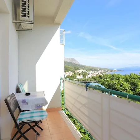 Apartments&rooms With Parking Space Tucepi, Makarska - 5263 3*