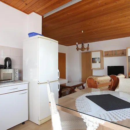 And With Parking Space Tucepi, Makarska - 5263 3* Tučepi