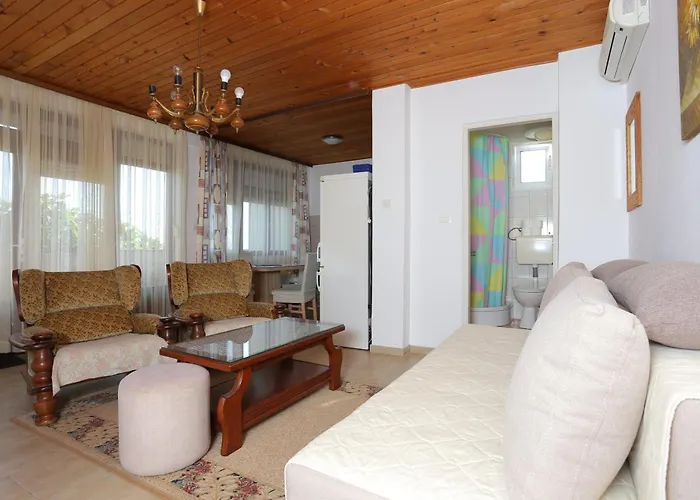 بيت ضيافة And With Parking Space Tucepi, Makarska - 5263