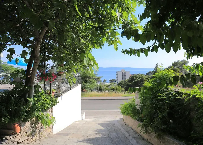بيت ضيافة And With Parking Space Tucepi, Makarska - 5263 Tučepi